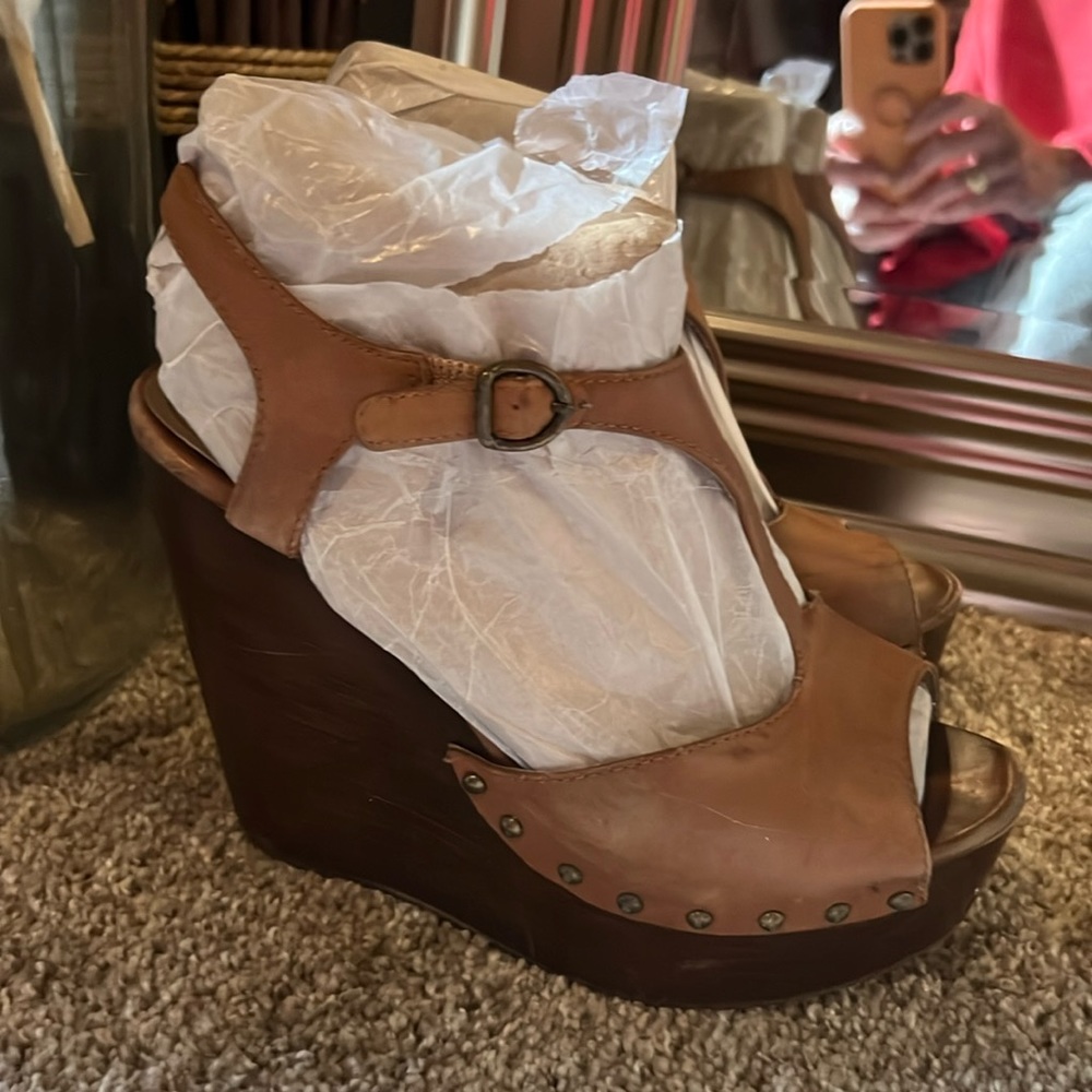 Steve Madden brown wooden platform wedge sandals leather upper style Wachme 8.5 - Picture 1 of 14